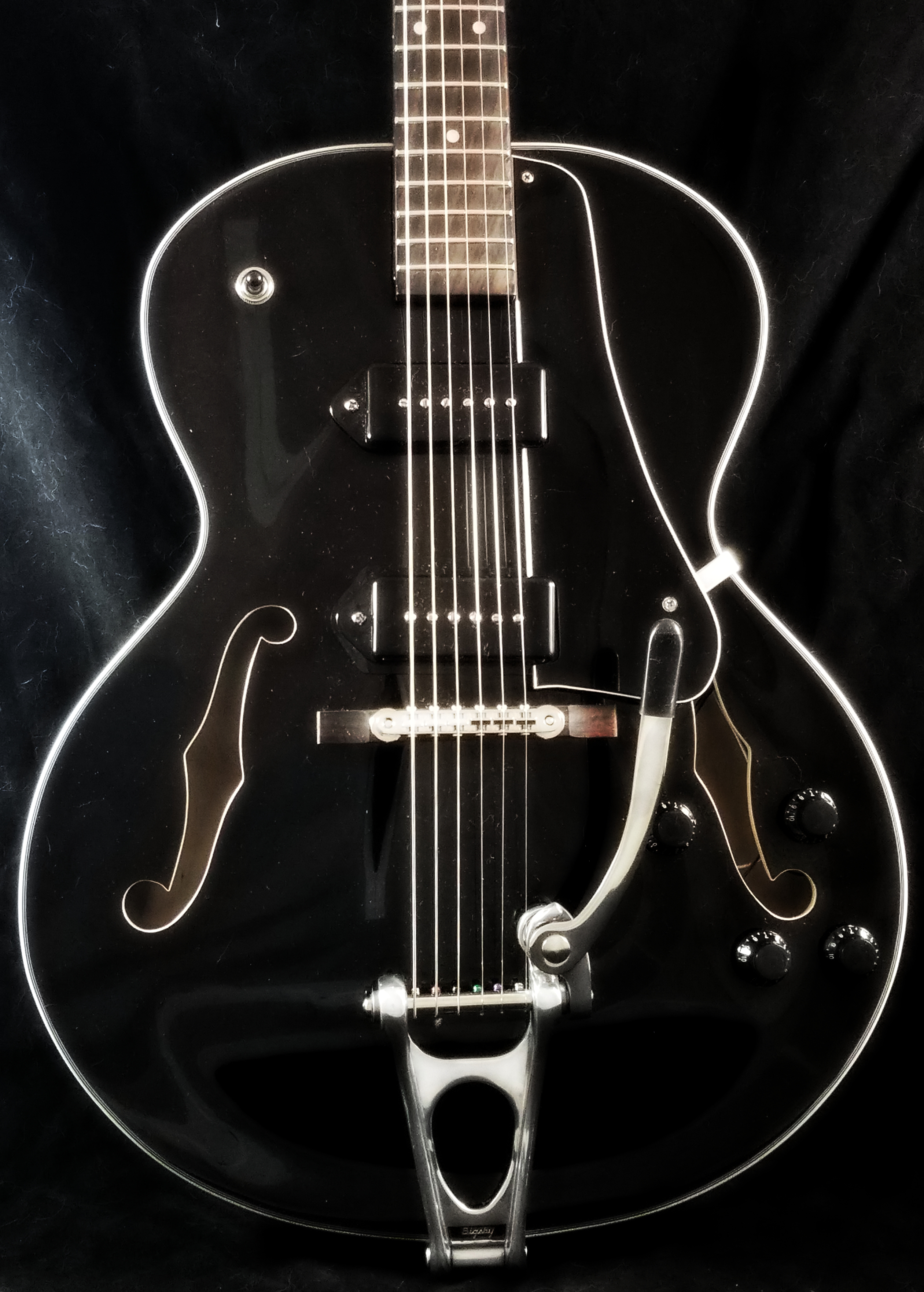 Hollowbody (6)