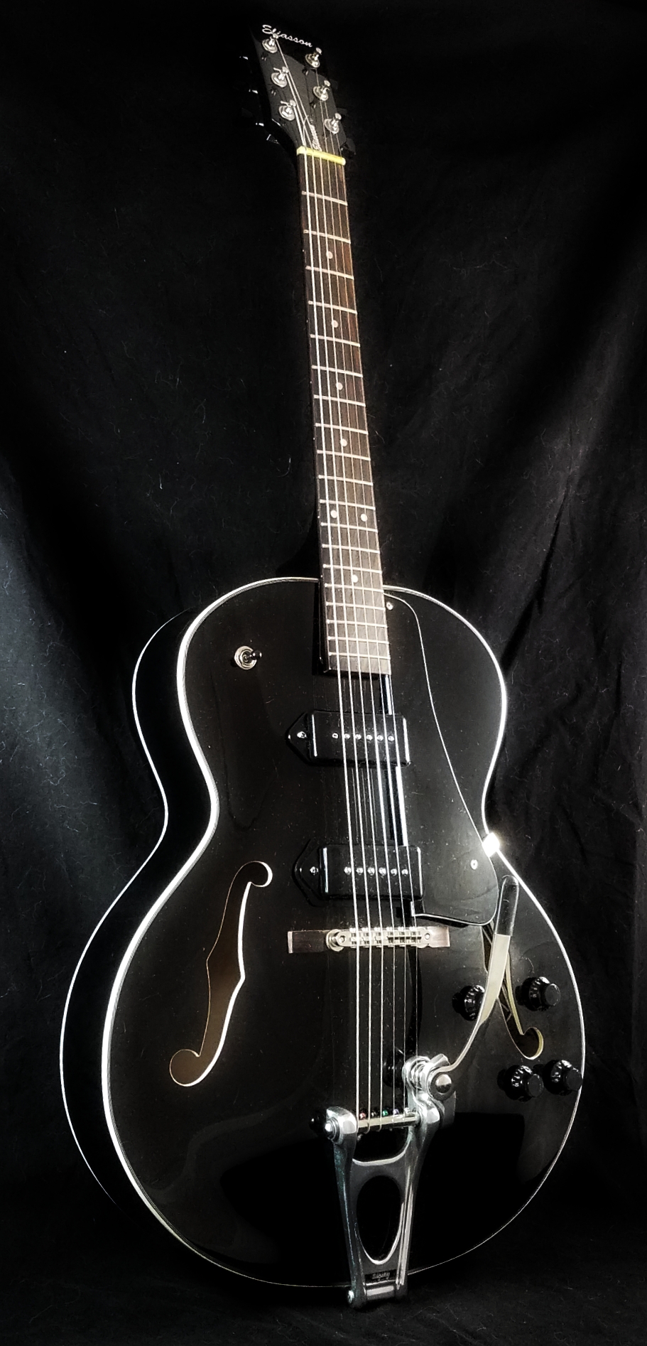 Hollowbody (9)