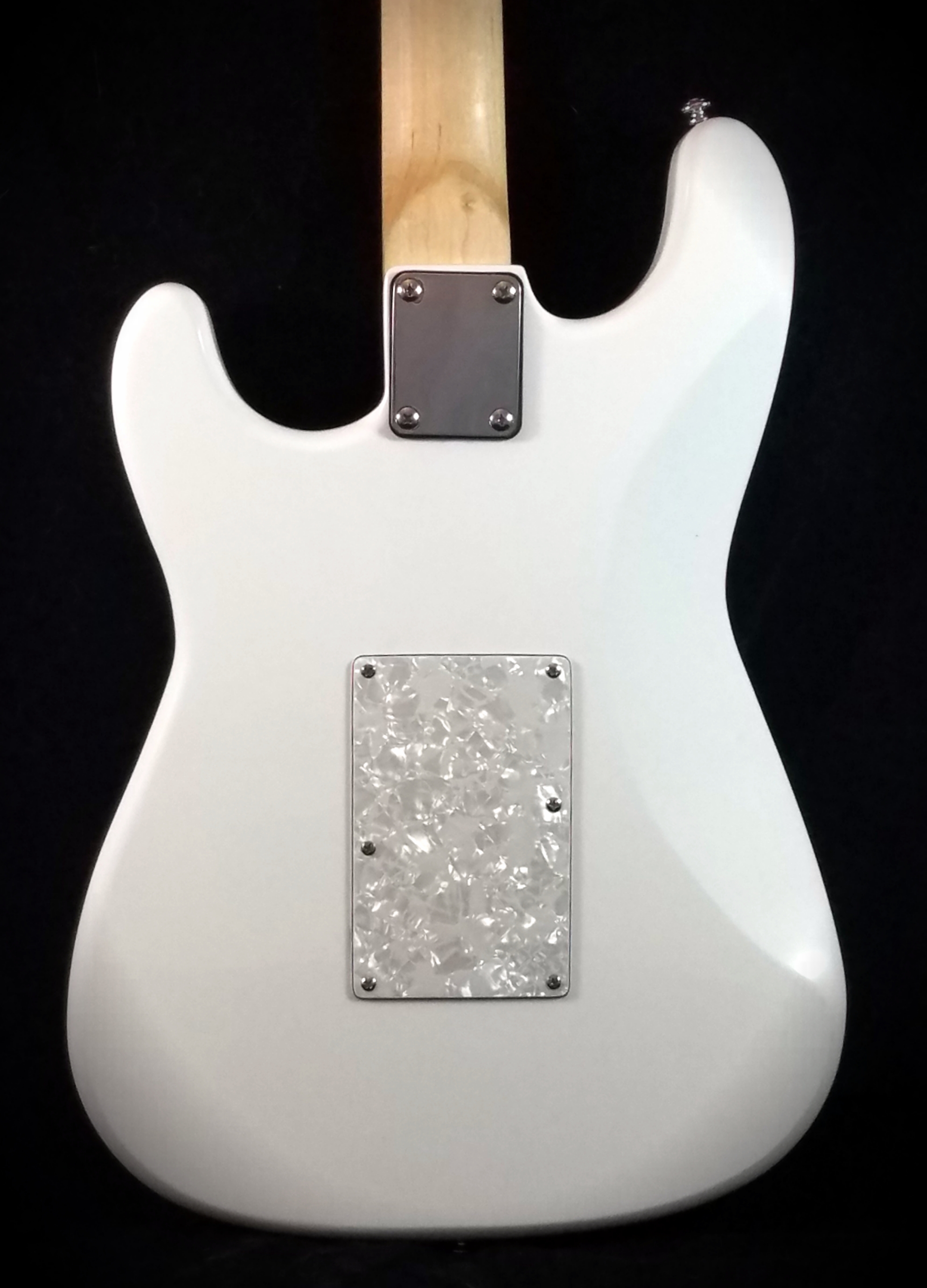 White Super Strat (13)