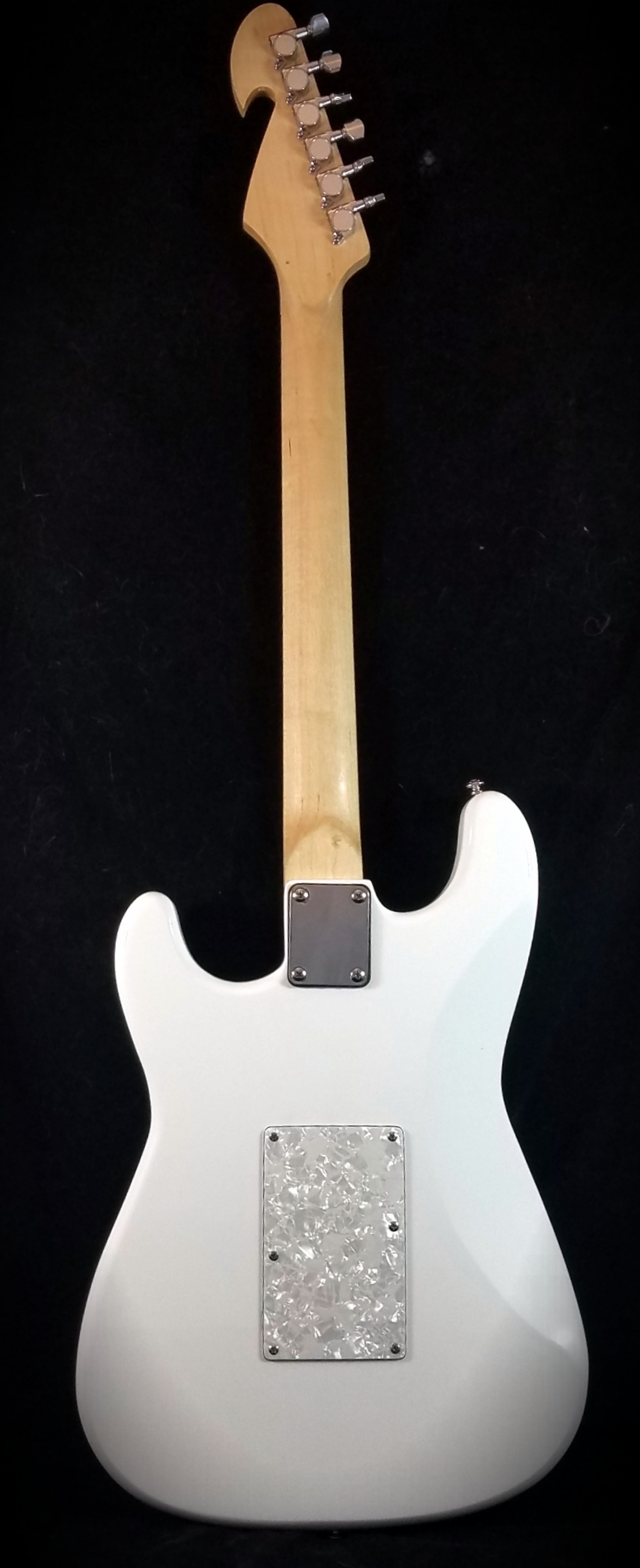 White Super Strat (14)