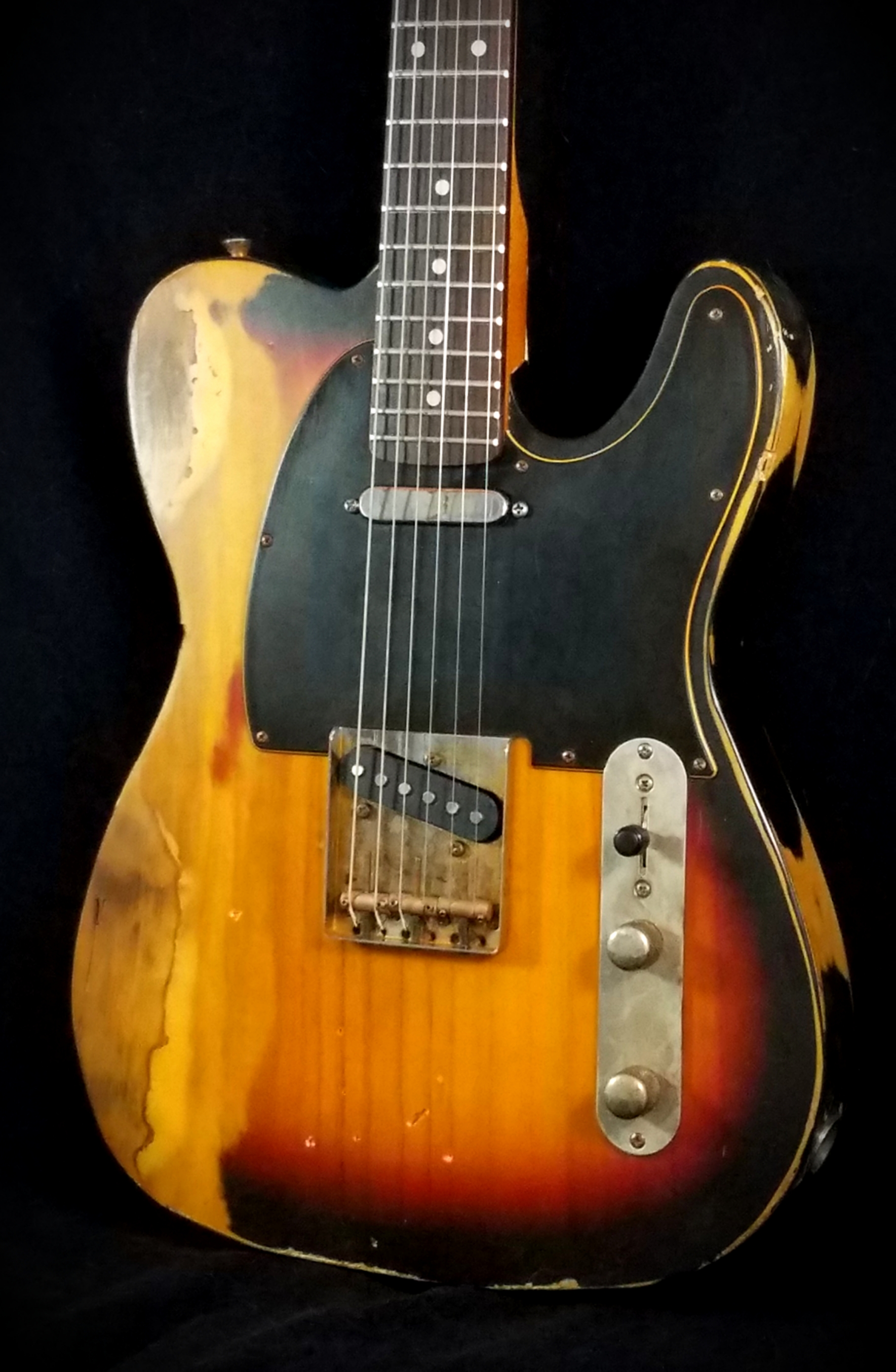 Sunburst Roadkill Tele (11)