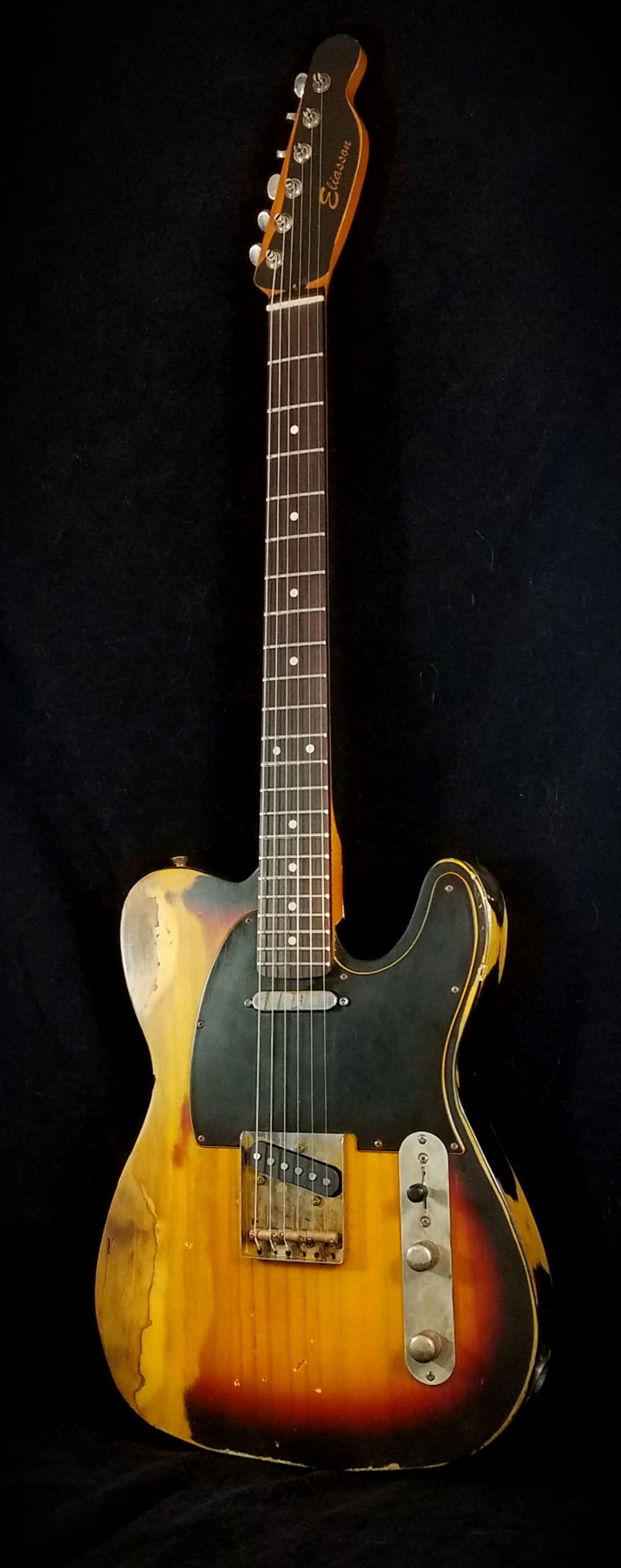 Sunburst Roadkill Tele (13)