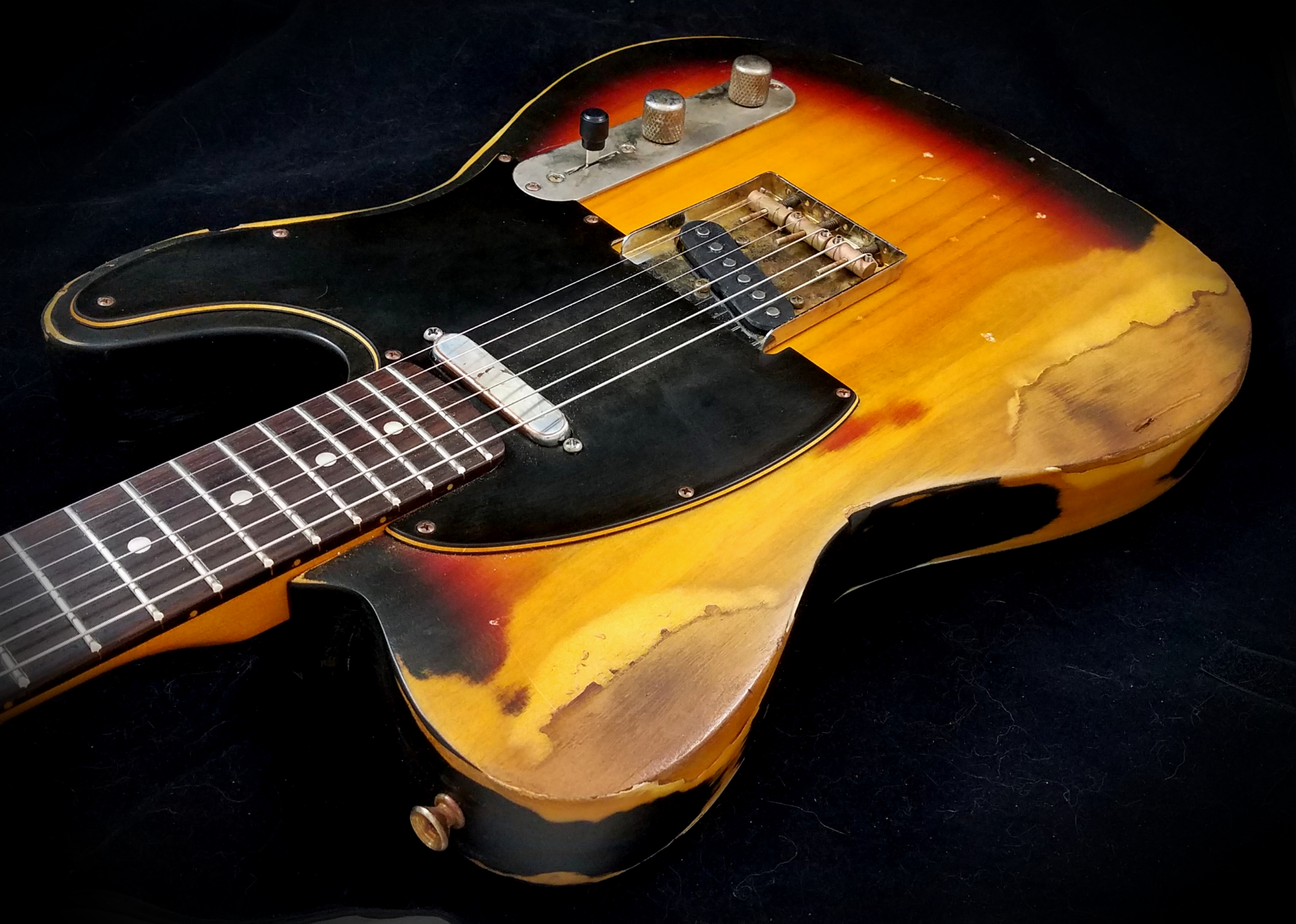 Sunburst Roadkill Tele (2)