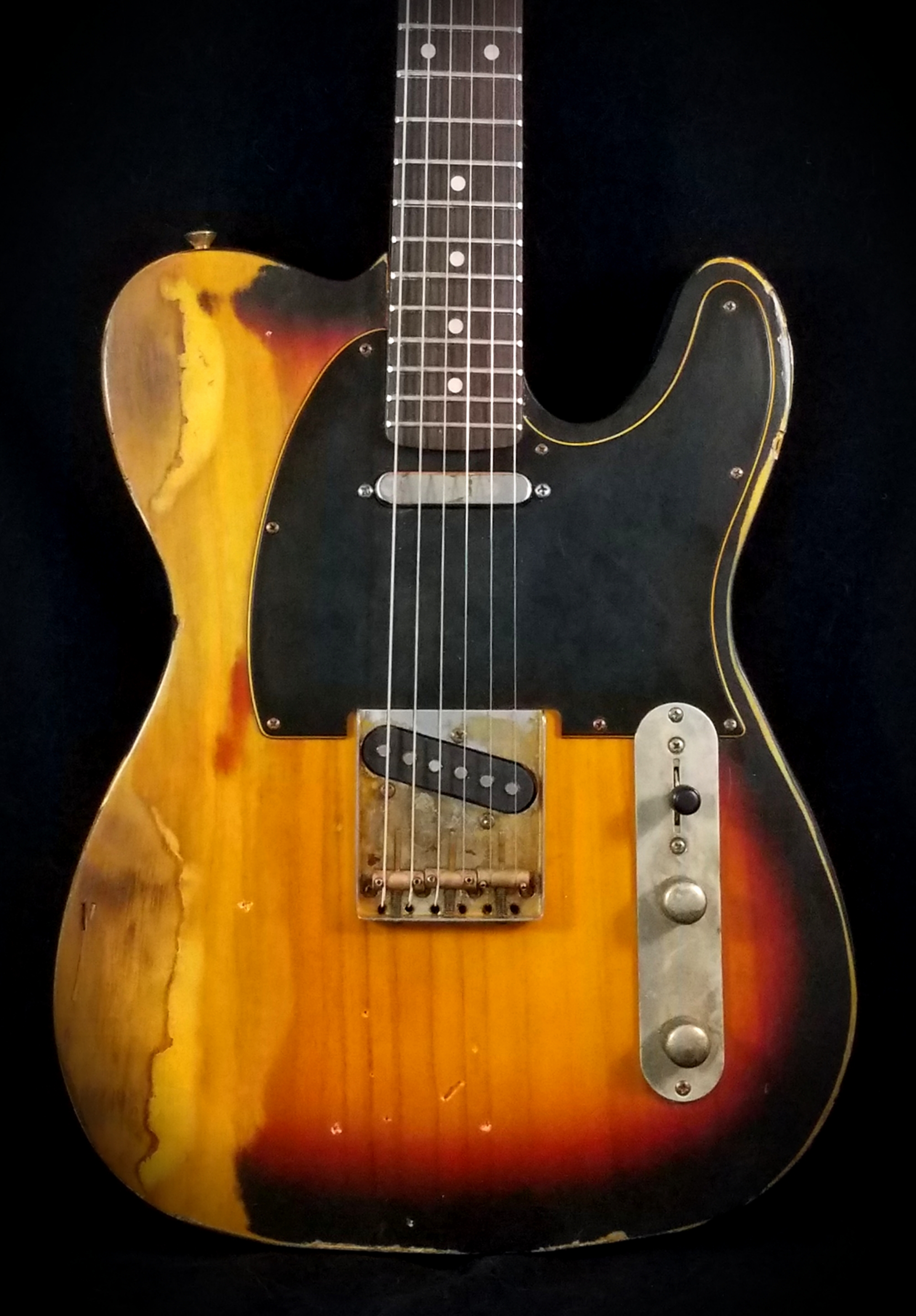 Sunburst Roadkill Tele (7)