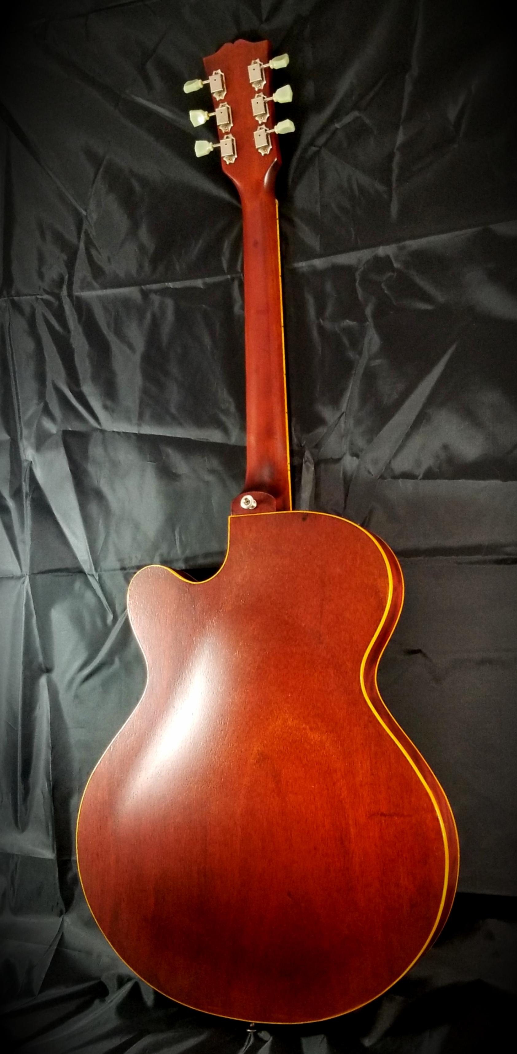 Hollowbody 295 (19)