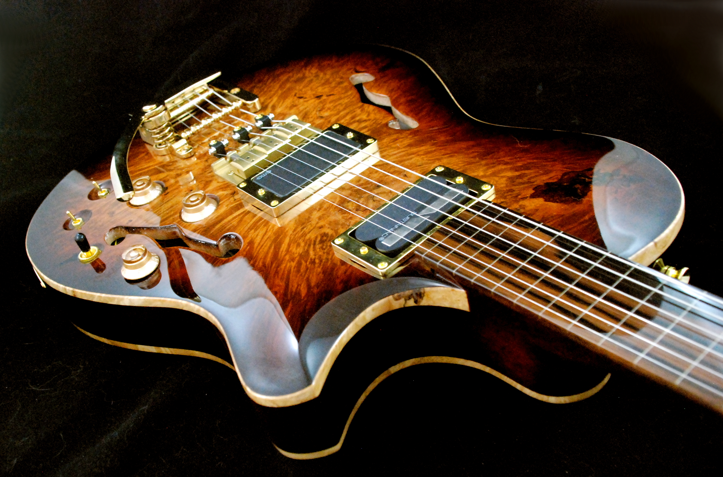 Fretless Colette (2)