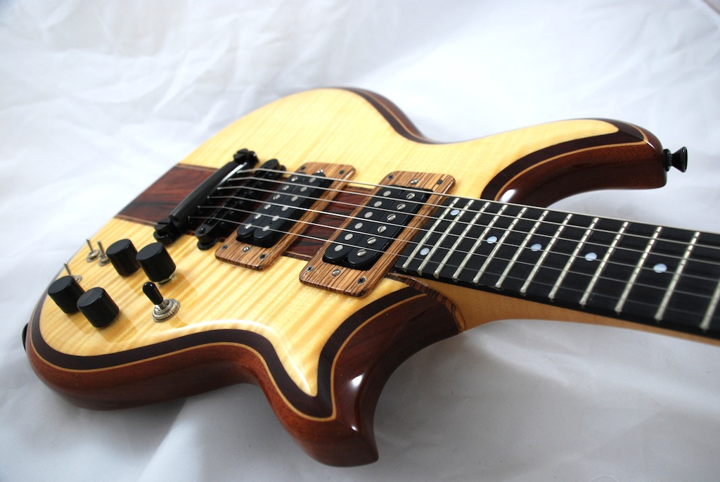 neck-thru-alembic-8